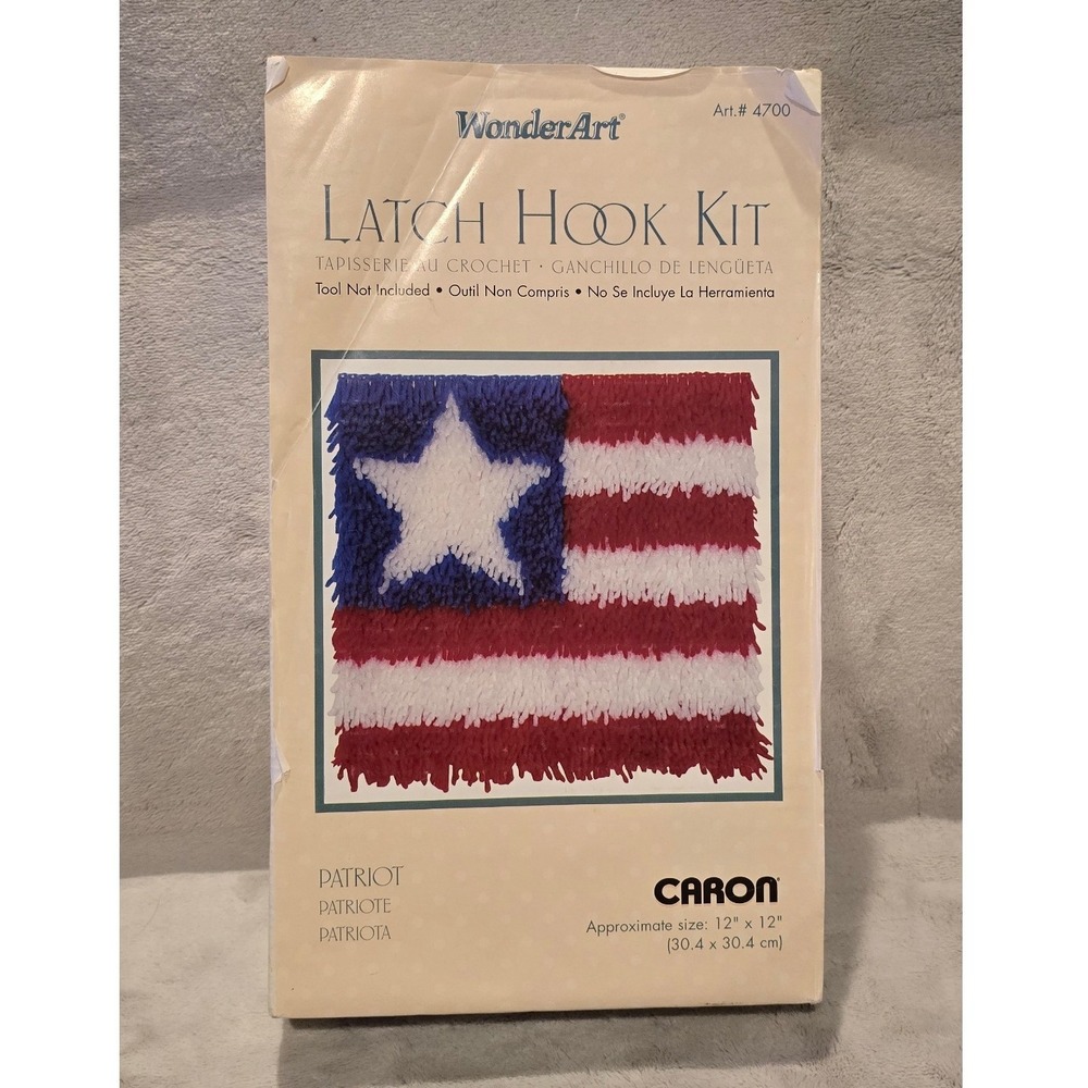 WonderArt Caron Latch Hook Kit Patriot American Flag 12x12 Vintage 4700 USA